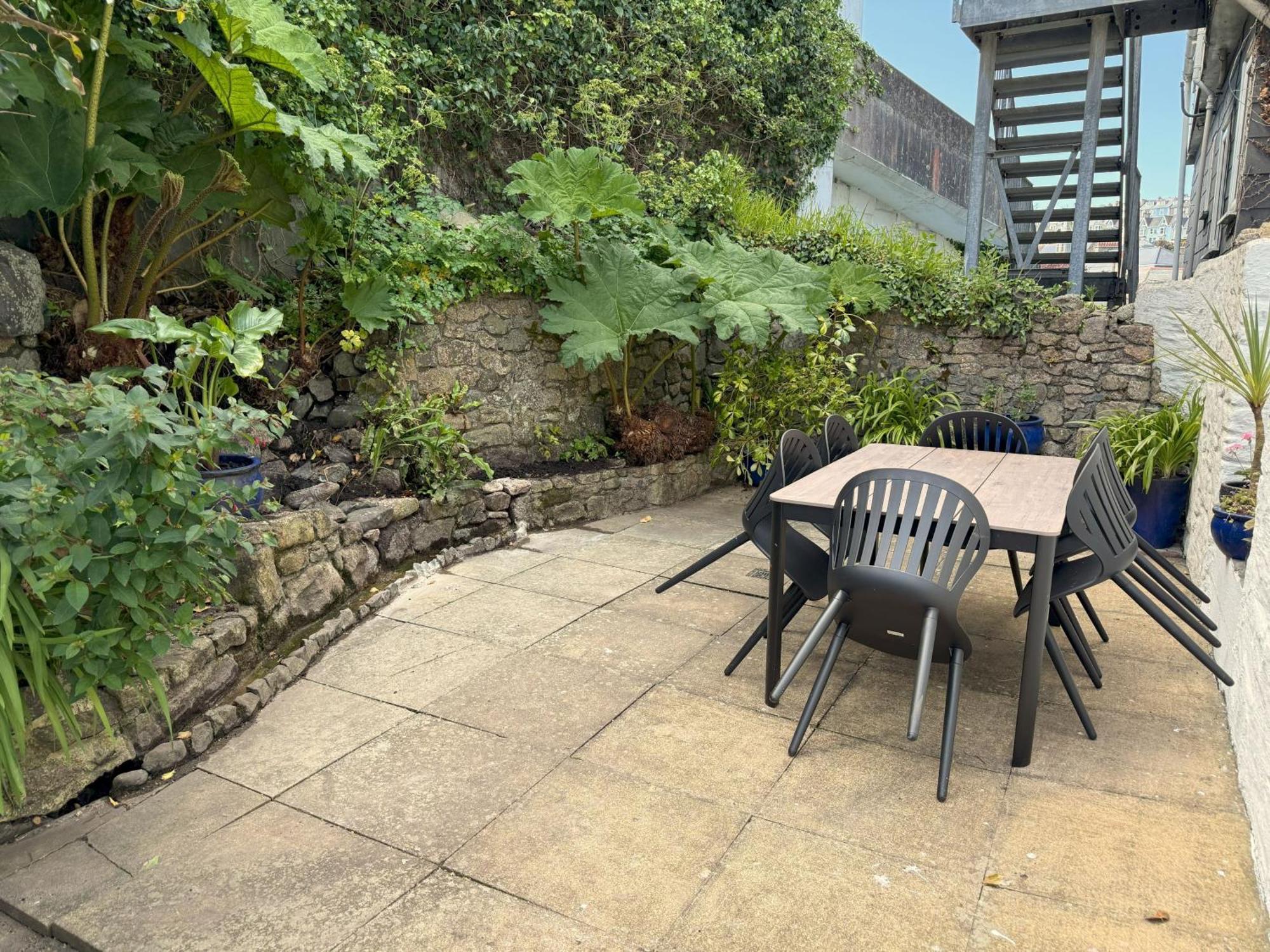 10 The Warren, Amazing Seaviews From Every Floor! St Ives Exterior foto